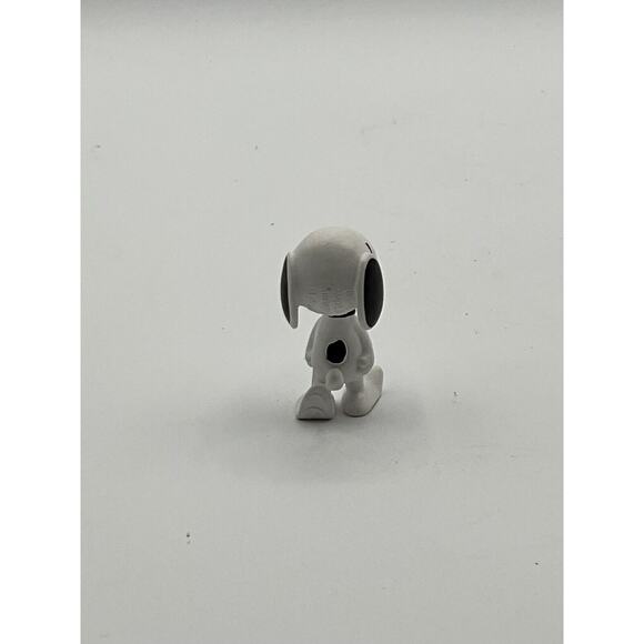 SCHLEICH 22001 Peanuts Snoopy - Charles M Schulz / Charlie Brown Dog - Picture 4 of 7